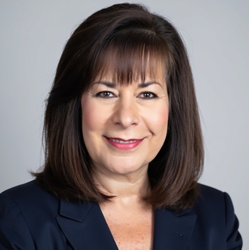 Gayle Devin